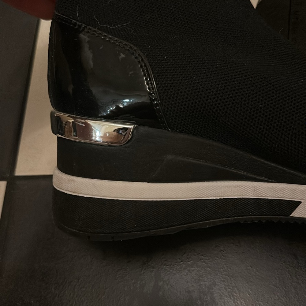 💖V-DAY SPECIAL💖 Michael Kors Sock Sneakers With Paltform - Picture 5 of 6
